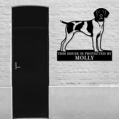Personalized German Shorthaired Pointer Guard Metal Sign. Custom Dog Protect Name Wall Decor