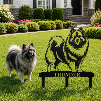 Personalized Keeshond Garden Metal Sign With Stakes. Custom Dog Lover Name Gift