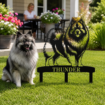 Personalized Keeshond Garden Metal Sign With Stakes. Custom Dog Lover Name Gift