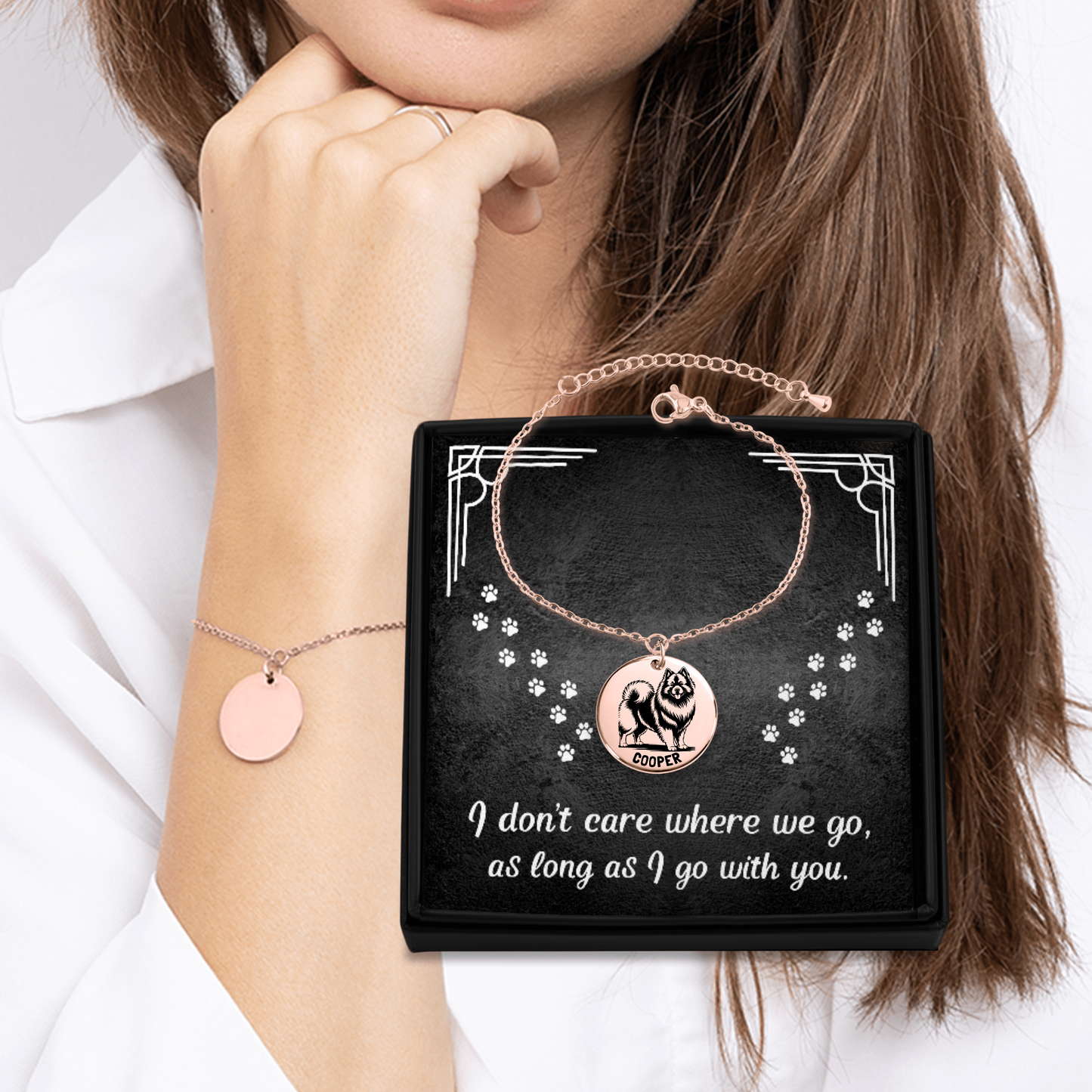Personalized engraved Keeshond rose gold bracelet in a jewelry box with a sweet message card 1..
