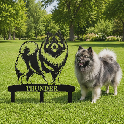 Personalized Keeshond Garden Metal Sign With Stakes. Custom Dog Lover Name Gift