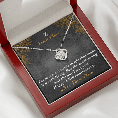 Personalized Names And Anniversary Love Knot Necklace With Luxury LED Gift Box 2